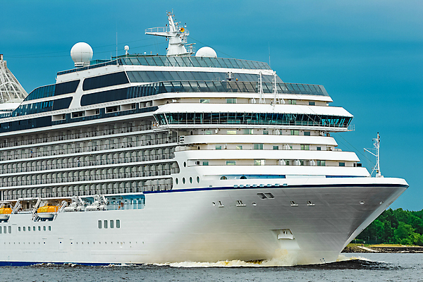 포토 JPG 해외이미지 주간 나무 바다 항해 사람없음 야외 큼 유람선 크루즈 해외포토 자연요소 식물 배_교통 크기 파일형식 이미지허브