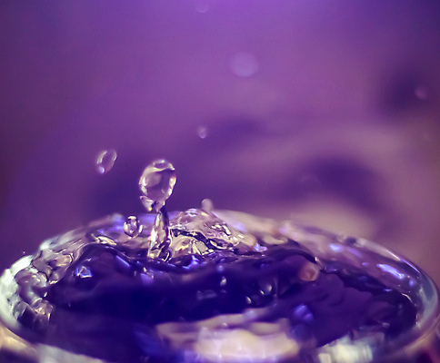 포토 JPG 해외이미지 모양 물결 음료 파도 백그라운드 자연 추상 건강 사람없음 컵 가로 물 파란색 뷰티 반사 환경 거품 젖음 에너지 추위 물방울 신선 원형 투명 액체 떨어짐 빗방울 순수 충격 고립 잔물결 터키석 스플래쉬 카피스페이스 완전 해외포토 자연요소 도형 식기 바다 컬러 컨셉 무늬 공백 비_날씨 보석 생태계 파일형식 이미지허브