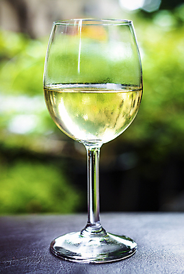 포토 JPG 해외이미지 음료 유리 사람없음 야외 와인 정원 프랑스 흰색 유기농 심플 프랑스어 세련 해외포토 문자 웰빙 유럽 컬러 재질 주류 파일형식 이미지허브