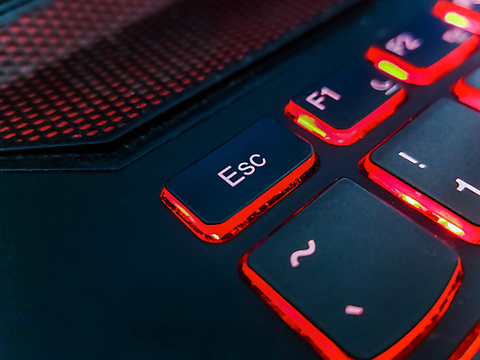 포토 JPG 해외이미지 디자인 유럽 컨셉 인터넷 열쇠 사람없음 빨간색 노트북 빛 컴퓨터 사무실 숫자 디지털 검은색 웹 키보드 업무 닫기 탈출 심볼 오브젝트 전자 시스템 폴란드 브로츠와프 키패드 강조 해외포토 문자 나라 컬러 비즈니스 모션 전자제품 작업 파일형식 이미지허브