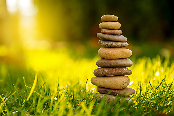 포토 JPG 해외이미지 선 백그라운드 컨셉 자연 하늘 휴식 사람없음 파란색 빛 뷰티 노란색 쌓기 평화 스파 침묵 일몰 조약돌 흰색 심볼 명상 흙더미 고립 해외포토 컬러 모션 노을 소리 흙 돌_바위 생태계 파일형식 더미 이미지허브