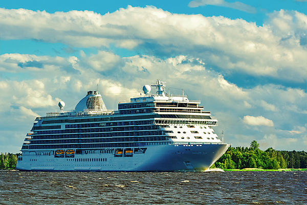 포토 JPG 해외이미지 주간 나무 바다 항해 사람없음 야외 큼 유람선 크루즈 해외포토 자연요소 식물 배_교통 크기 파일형식 이미지허브