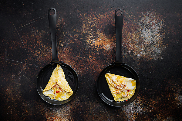 포토 JPG 해외이미지 음식 사람없음 하이앵글 계란 프라이팬 계란요리 오믈렛 카피스페이스 해외포토 뷰포인트 주방용품 요리 알 공백 파일형식 이미지허브