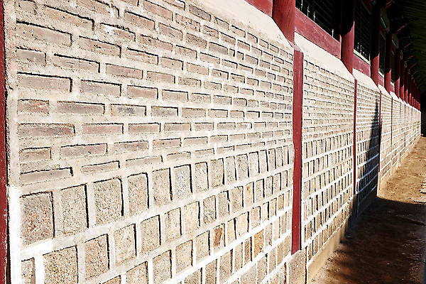 포토 JPG 해외이미지 전통 디자인 외관 아시아 벽 백그라운드 패턴 건축양식 창문 표면 지붕 추상 벽돌 거리 한국 따뜻함 동양인 사람없음 건물 목재 장식 가로 빛 태양 회색 수확 기둥 거친 역사 묘사 질감 복고 정사각형 시멘트 옛날 해외포토 자연요소 도형 나무 건축물 건축 나라 컬러 무늬 농업 재료 인종 파일형식 이미지허브