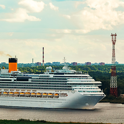 포토 JPG 해외이미지 주간 나무 바다 항해 사람없음 야외 큼 유람선 크루즈 해안도시 해외포토 자연요소 식물 배_교통 도시 크기 파일형식 이미지허브