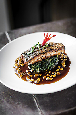 포토 JPG 해외이미지 접시 아시아 음식 채소 건강 어류 옥수수 요리 동양인 사람없음 유행 식당 식사 굴 신선 발표 우아함 닫기 달콤 호주 퓨전 심플 연어 시금치 대두 세련 해외포토 식기 나라 컨셉 모션 어패류 곡류 인종 상점 수중동물 오세아니아 맛 파일형식 이미지허브