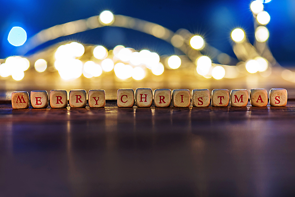 포토 JPG 해외이미지 나무 전통 디자인 계절 행복 백그라운드 크리스마스 겨울 탁자 휴가 새로움 기념 선물 사람없음 목재 장식 빨간색 빛 컬러풀 노란색 파티 흰색 축하 인사 신용카드 메시지 황금 소프트포커스 12월 연도 오브젝트 질감 보케 엘리먼트 해외포토 식물 기념일 감정 컬러 가구 컨셉 재료 촬영기법 이벤트 금융 예절 날짜 파일형식 이미지허브