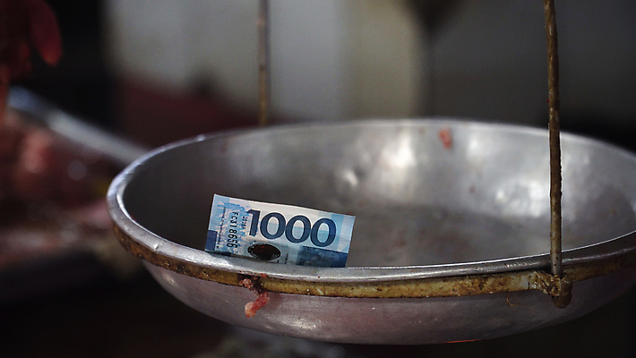 포토 JPG 해외이미지 전통 아시아 문화 여행 컨셉 돈 비즈니스 거리 사람 동양인 사람없음 금융 경제 상점 시장 재산 몸무게 심볼 눈금 해외포토 나라 인종 파일형식 이미지허브