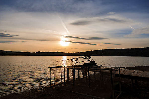 포토 JPG 해외이미지 1 손 호수 선 스포츠 바다 자연 하늘 낚시 휴가 휴식 나선형 어류 어업 풍경 취미 사람없음 야외 목재 가로 물 여름 강 금속 일몰 봄 장비 연못 잡기 저녁 유혹 질감 낚시꾼 기어 얼레 감싸기 수평선 해외포토 자연요소 나무 계절 산업 컨셉 무늬 재료 모션 재질 레저 신체부위 노을 수중동물 야간 생태계 파일형식 이미지허브