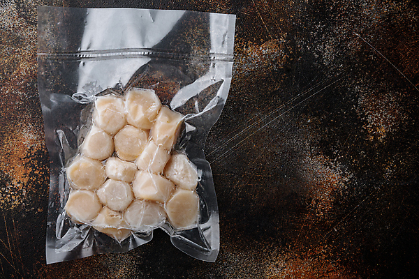 포토 JPG 해외이미지 조개 실내 사람없음 가리비 관자 비닐포장 나무배경 진공포장 해외포토 백그라운드 포장 어패류 내부 진공 파일형식 이미지허브