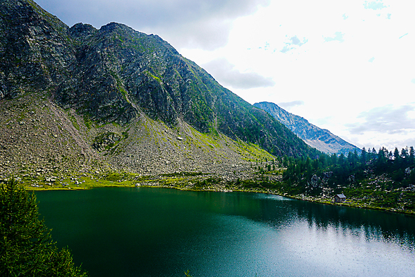 포토 JPG 해외이미지 유럽 호수 여행 자연 하늘 산 파노라마 풍경 사람없음 야외 물 여름 파란색 컬러풀 반사 계곡 스위스 알프스 장면 산악지대 전국 절정 터키석 산맥 해외포토 자연요소 계절 나라 컬러 촬영기법 보석 생태계 파일형식 이미지허브