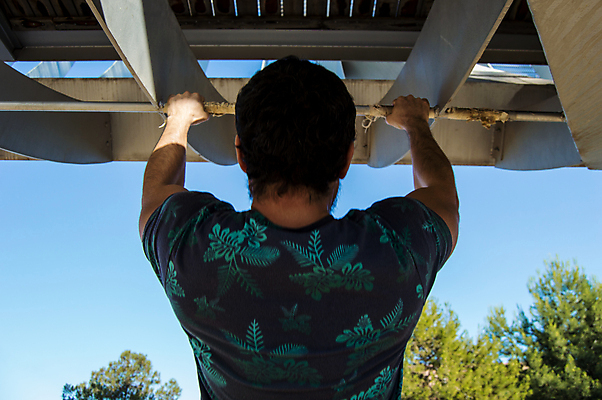 포토 JPG 해외이미지 라이프스타일 공원 남자 스포츠 신체 자연 근육 건강 한명 사람 야외 일상 여름 친구 운동복 운동 힘 장비 도시 집중 연습 근육질 해외포토 1 옷 계절 공공시설 컨셉 관계 라이프 생활 몸매 생태계 파일형식 이미지허브