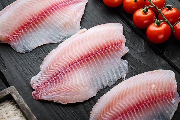 포토 JPG 해외이미지 접시 음식 분홍색 재료 방울토마토 밥 건강 어류 요리 사람없음 식사 흰색 신선 해산물 준비 유기농 날것 내추럴 점심식사 생식 틸라피아 해외포토 식기 웰빙 컬러 토마토 수중동물 민물고기 파일형식 이미지허브