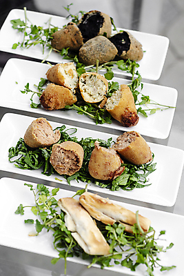 포토 JPG 해외이미지 전통 접시 음식 건강 요리 사람없음 튀김 시골 신선 선택 작음 지중해 포르투갈 심플 기본 섞기 타파스 많음 해외포토 식기 유럽 바다 컨셉 애피타이저 크기 파일형식 이미지허브