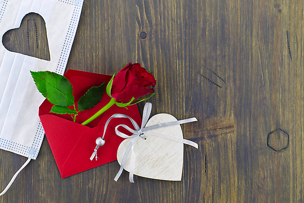 포토 JPG 해외이미지 모양 행복 감정 얼굴 휴가 봉투 주택 발렌타인데이 건강 사랑 가면 사람 사람없음 빨간색 우주 흰색 하트 표현 인사 메시지 수술 바이러스 보호 편지 심볼 소셜 해외포토 컬러 컨셉 의학 데이이벤트 건물 신체부위 치료 예절 파일형식 이미지허브