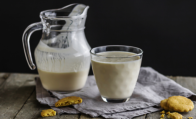 포토 JPG 해외이미지 전통 음료 음식 컨셉 다이어트 재료 유리 탁자 아침 건강 사람없음 목재 쿠키 우유 추위 흰색 시골 신선 조끼 액체 아침식사 상품 시원함 굽기 크림 상쾌 유기농 발효 요거트 내추럴 단백질 러시아인 우크라이나 칼슘 핸드메이드 해외포토 주간 서양인 나무 웰빙 감정 유럽 컬러 가구 재질 디저트 유제품 식사 외투 구이 영양소 파일형식 이미지허브