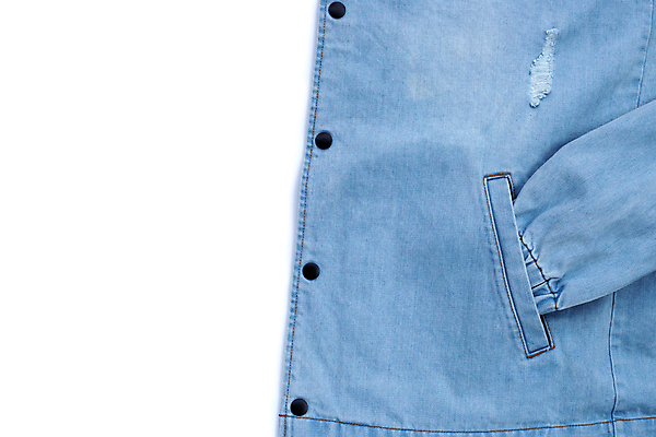 포토 JPG 해외이미지 셔츠 실내 사람없음 하이앵글 청바지 흰배경 질감 청자켓 해외포토 뷰포인트 백그라운드 상의 바지 내부 재킷 흰색 파일형식 이미지허브