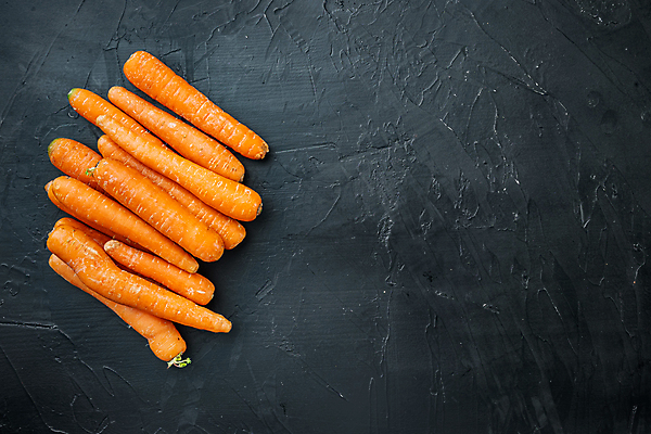 포토 JPG 해외이미지 검은배경 사람없음 당근 카피스페이스 해외포토 백그라운드 뿌리채소 검은색 공백 파일형식 이미지허브