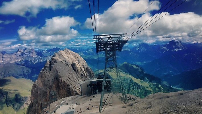포토 JPG 해외이미지 스포츠 여행 겨울 자연 하늘 리조트 휴가 스키 산 파노라마 풍경 사람없음 야외 여름 파란색 관광지 햇빛 계곡 얼음 하이킹 흰색 오스트리아 스위스 언덕 빙하 산봉우리 명승지 산맥 해외포토 자연요소 계절 유럽 컬러 레저 겨울스포츠 촬영기법 태양 생태계 봉우리 파일형식 이미지허브
