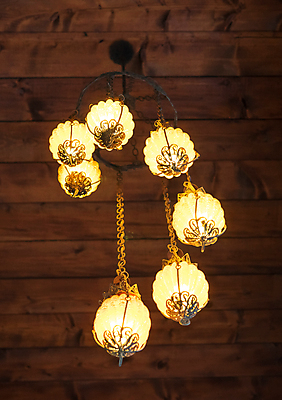 포토 JPG 해외이미지 조명 실내 사람없음 화려 고급 우아함 천장 샹들리에 해외포토 컨셉 내부 파일형식 이미지허브