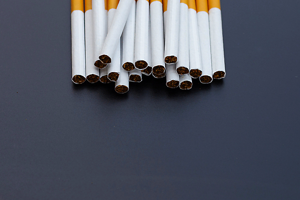 포토 JPG 해외이미지 회색배경 담배 실내 사람없음 쌓기 해외포토 백그라운드 모션 내부 회색 파일형식 이미지허브