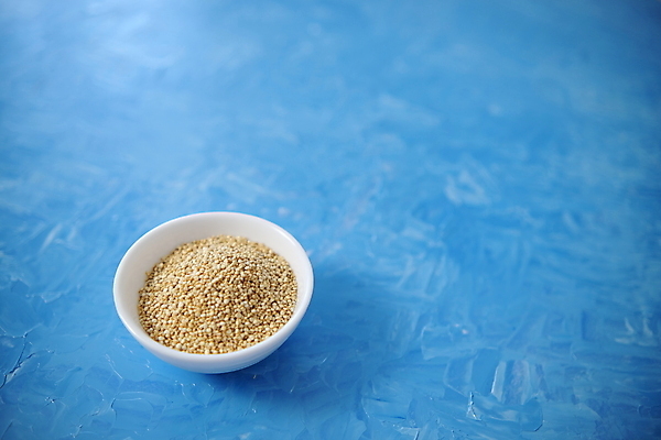 포토 JPG 해외이미지 음식 백그라운드 다이어트 재료 건조 건강 식이요법 요리 씨앗 사람없음 목재 농작물 갈색 쌓기 숟가락 식사 흰색 시골 사발 정상 낟알 시리얼 먹기 묘사 오브젝트 유기농 질감 날것 섬유 흙더미 내추럴 고립 단백질 무료 생식 채식주의자 퀴노아 슈퍼푸드 비건 해외포토 나무 식물 웰빙 컬러 농업 모션 곡류 수저 흙 직물 사기그릇 채식 건강식품 영양소 파일형식 더미 이미지허브