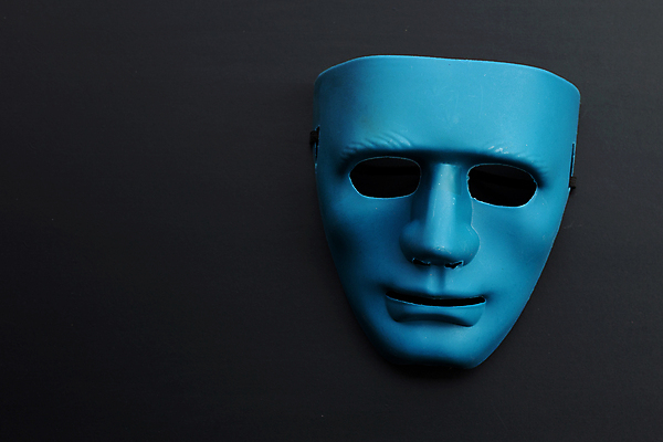 포토 JPG 해외이미지 검은배경 실내 가면 사람없음 파란색 한개 오브젝트 해외포토 1 컬러 백그라운드 내부 검은색 파일형식 이미지허브