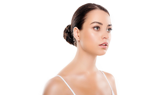 포토 JPG 스튜디오촬영 서양인 외국인 우먼라이프 응시 여자 얼굴 실내 한명 누끼 사람 근접촬영 상반신 20대 성인 옆모습 뷰티 깨끗함 흰배경 올림머리 성인여자한명만 국내포토 1 라이프스타일 헤어스타일 시선 뷰포인트 백그라운드 컨셉 인종 청년 내부 신체부위 흰색 여자한명만 성인여자만 파일형식