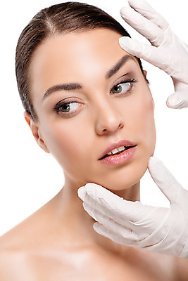 포토 JPG 스튜디오촬영 서양인 외국인 우먼라이프 응시 여자 얼굴 실내 한명 누끼 사람 근접촬영 상반신 20대 성인 앞모습 신체부위 뷰티 깨끗함 만지기 양손 흰배경 시술 성인여자한명만 국내포토 1 라이프스타일 손 시선 뷰포인트 백그라운드 컨셉 모션 인종 청년 내부 흰색 여자한명만 성인여자만 파일형식