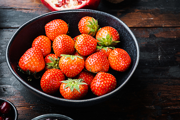 포토 JPG 해외이미지 그릇 딸기 사람없음 빨간색 석류 해외포토 식기 컬러 과일 파일형식 이미지허브