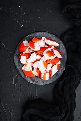 포토 JPG 해외이미지 접시 아시아 음식 바다 백그라운드 재료 검은배경 조개 건강 육류 어류 요리 동양인 사람없음 빨간색 쌓기 일본 검은색 식사 게 흰색 신선 막대기 맛 해산물 날것 점심식사 맛살 수경재배 집게발 월곶진 해외포토 식기 나라 컬러 컨셉 식재료 모션 어패류 갑각류 인종 수중동물 문화재 강화도 파일형식 이미지허브