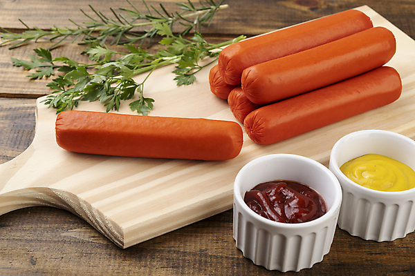 포토 JPG 해외이미지 음식 육류 돼지고기 요리 사람없음 목재 빨간색 식사 저녁식사 뜨거움 소시지 개 맛 케첩 머스터드 허브 향신료 점심식사 짠맛 해로움 해외포토 나무 식물 컬러 컨셉 식재료 재료 포유류 소스_음식 가공식품 향미료 파일형식 이미지허브