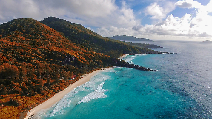 포토 JPG 해외이미지 바다 섬 여행 자연 하늘 해변 사람없음 만 항공촬영 해외포토 뷰포인트 생태계 파일형식 이미지허브