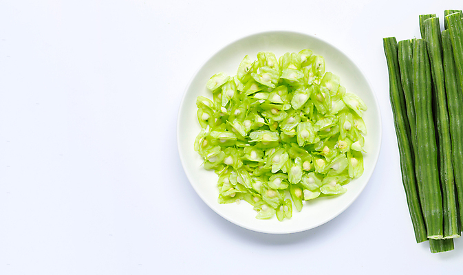 포토 JPG 해외이미지 접시 백그라운드 사람없음 신선 흰배경 유기농 슬라이스 카피스페이스 모링가 해외포토 식기 웰빙 씨앗 공백 흰색 파일형식 슈퍼푸드 이미지허브