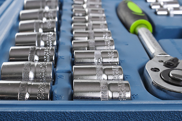 포토 JPG 해외이미지 직업 산업 백그라운드 부분 자동차 손잡이 사람없음 빛 세트 상자 금속 장비 기구 공구 스패너 업무 작업실 기술자 수리 콘센트 전기에너지 은색 작음 나무상자 컨테이너 플라스틱 수집 철 오브젝트 볼트 정비공 유지 조립 조작 철강 해외포토 육상교통 컬러 재질 에너지 도구 작업 크기 파일형식 이미지허브