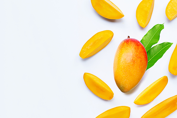 포토 JPG 해외이미지 잎 단면 실내 사람없음 열대과일 흰배경 슬라이스 망고 과일조각 카피스페이스 애플망고 해외포토 식물 조각 백그라운드 과일 내부 공백 흰색 파일형식 이미지허브