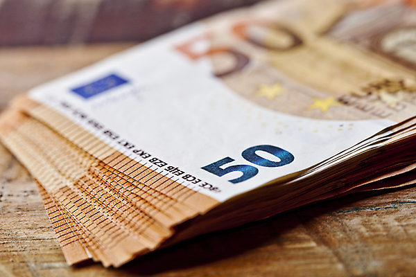 포토 JPG 해외이미지 유럽 종이 백그라운드 지폐 돈 비즈니스 성공 사람없음 금융 경제 숫자 쌓기 저축 유로 변화 시장 재산 가격 투자 상업 이익 계산서 위기 해외포토 문자 나라 컨셉 모션 파일형식 이미지허브