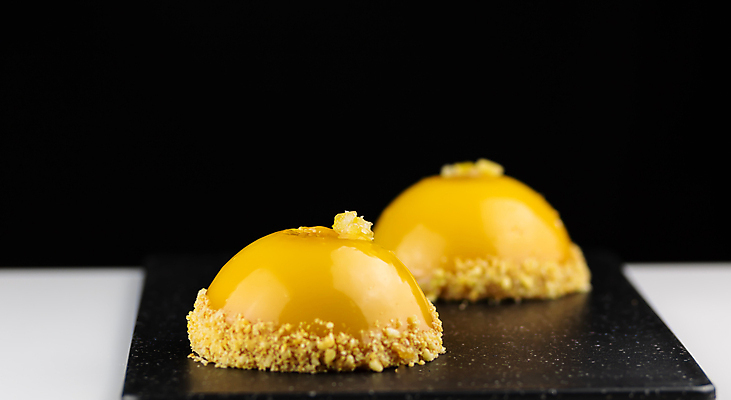 포토 JPG 해외이미지 음식 오렌지 과일 휴가 디저트 부활절 건강 사람없음 노란색 케이크 초콜릿 검은색 식사 흰색 신선 달콤 맛 아침식사 설탕 굽기 레몬 크림 유기농 망고 고립 단백질 무스 페스츄리 카피스페이스 해외포토 웰빙 기념일 빵 컬러 컨셉 공백 구이 열대과일 영양소 파일형식 이미지허브