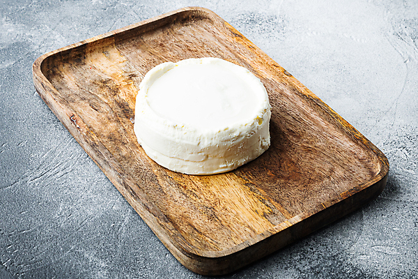 포토 JPG 해외이미지 치즈 사람없음 회색 나무쟁반 해외포토 컬러 유제품 쟁반 목재 파일형식 이미지허브