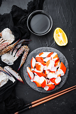 포토 JPG 해외이미지 접시 아시아 음식 바다 백그라운드 재료 검은배경 조개 건강 육류 어류 요리 동양인 사람없음 빨간색 쌓기 일본 검은색 식사 게 흰색 신선 막대기 맛 해산물 날것 점심식사 맛살 수경재배 집게발 월곶진 해외포토 식기 나라 컬러 컨셉 식재료 모션 어패류 갑각류 인종 수중동물 문화재 강화도 파일형식 이미지허브