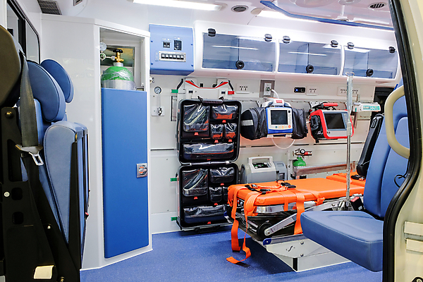 포토 JPG 해외이미지 디자인 교통시설 자동차 모바일 실내 건강 안전 사람없음 내부 약 방 장비 환자 의사 도구 긴급 표현 도움 구출 질병 구급차 구조원 사건 승합차 서비스 탱크 해결 산소 조립 게이지 돌봄 압력 응답 자동 헬프 해외포토 직업 육상교통 교통 컨셉 의학 모션 승용차 의료진 원소 시설 파일형식 이미지허브