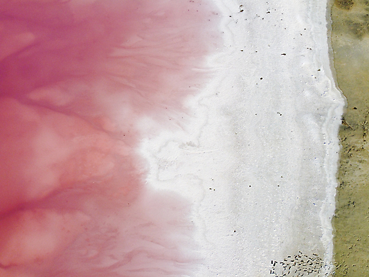 포토 JPG 해외이미지 호수 모래 바다 분홍색 여행 백그라운드 패턴 자연 하늘 표면 추상 휴가 안테나 사람없음 야외 빨간색 물 빛 컬러풀 반사 환경 일몰 사막 흰색 스페인 크리스탈 묘사 질감 소금 석호 내추럴 우크라이나 짠맛 특별함 수평선 해외포토 자연요소 유럽 컬러 컨셉 무늬 통신 노을 맛 광석 생태계 파일형식 이미지허브