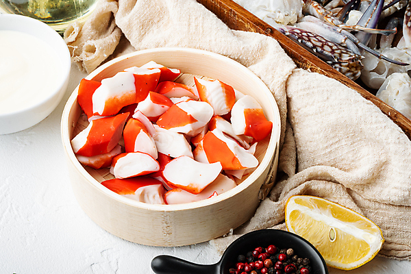 포토 JPG 해외이미지 그릇 식재료 실내 사람없음 계곡 게 신선 나무상자 레몬 흰배경 후추 마요네즈 맛살 해외포토 식기 음식 백그라운드 과일 갑각류 내부 상자 흰색 소스_음식 향신료 파일형식 이미지허브