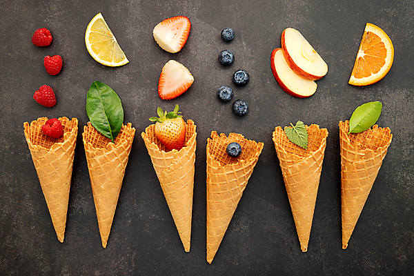 포토 JPG 해외이미지 잎 오렌지 딸기 사람없음 사과 블루베리 산딸기 아이스크림콘 해외포토 식물 과일 콘 파일형식 이미지허브