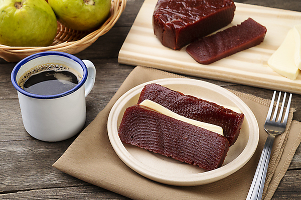 포토 JPG 해외이미지 전통 접시 커피 음식 과일 디저트 치즈 사람없음 목재 빨간색 초록색 농장 바구니 시골 신선 달콤 맛 잼 설탕 마멀레이드 핸드메이드 브라질사람 해외포토 나무 식기 음료 컬러 컨셉 농업 재료 유제품 소스_음식 파일형식 이미지허브