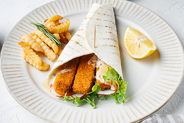 포토 JPG 해외이미지 접시 실내 샌드위치 사람없음 감자튀김 레몬 흰배경 생선튀김 토르티야 해외포토 식기 음식 백그라운드 과일 감자 내부 튀김 흰색 파일형식 이미지허브