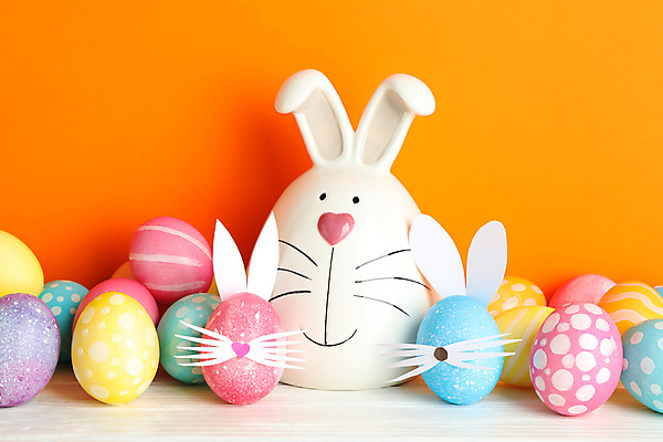 포토 JPG 해외이미지 전통 기독교 백그라운드 부활절 이벤트 사람없음 장식 세트 봄 토끼 오브젝트 토끼인형 주황색배경 해외포토 계절 기념일 종교 인형 포유류 반려동물 주황색 파일형식 이미지허브
