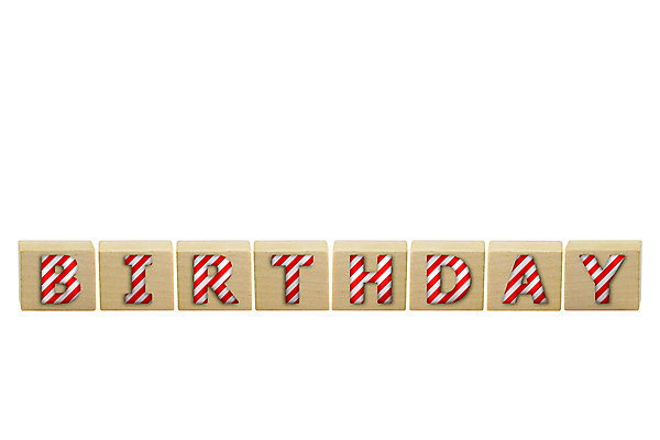 포토 JPG 해외이미지 디자인 배너 기념일 행복 포스터 백그라운드 일러스트 텍스트 기념 선물 미술 이벤트 타이포그라피 사람없음 목재 장식 상자 파티 축하 인사 신용카드 생일 황금 사인 초대 고립 레터링 해외일러스트 나무 문자 감정 컨셉 재료 문화예술 금융 예절 파일형식 이미지허브