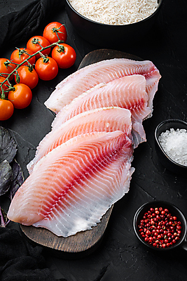 포토 JPG 해외이미지 접시 음식 분홍색 재료 방울토마토 밥 검은배경 건강 어류 요리 사람없음 식사 흰색 신선 해산물 준비 유기농 날것 내추럴 점심식사 생식 틸라피아 해외포토 식기 웰빙 컬러 백그라운드 토마토 검은색 수중동물 민물고기 파일형식 이미지허브