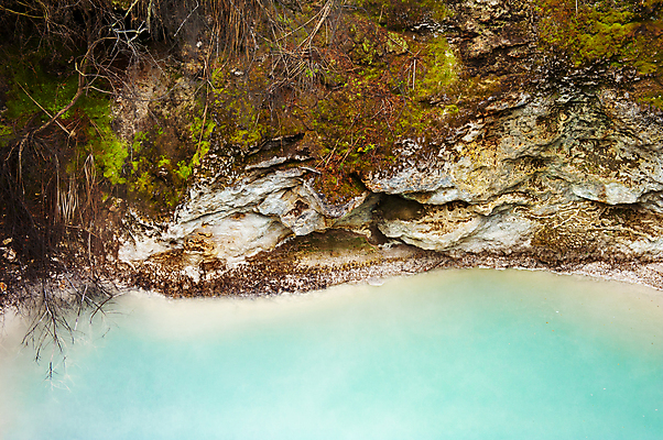 포토 JPG 해외이미지 자연 이끼 사람없음 물 파란색 연못 뜨거움 더위 묘사 화산 뉴질랜드 광 지열 지질학 터키석 해외포토 자연요소 교육 컬러 날씨 산 오세아니아 보석 생태계 파일형식 이미지허브